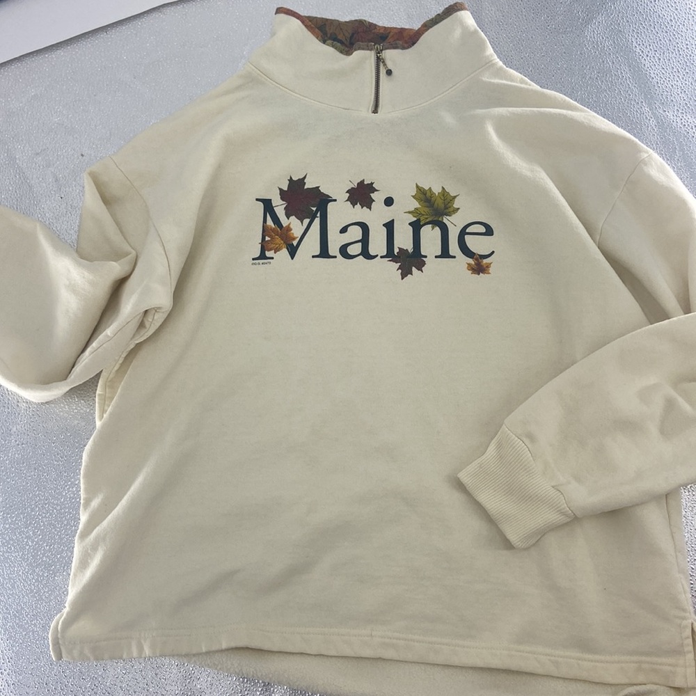 Quality Goods Maine logo sweatshirt cream with maple leaves XL cozy